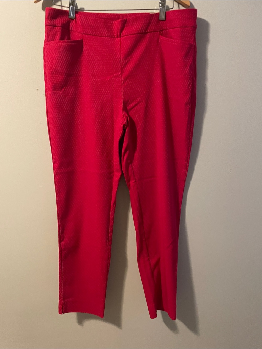 NWT Chico's textured slim ankle, maraschino cherry, size:2R, 12R pant